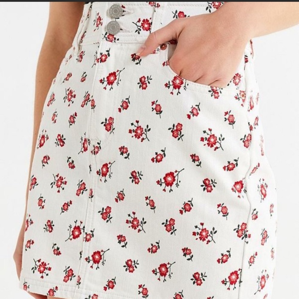 BDG White Mini Skirt with Red Floral Print